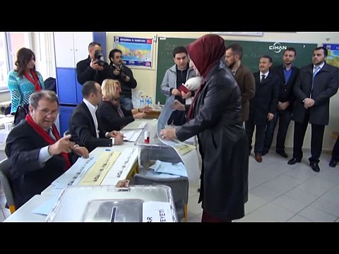 İBB Başkanı Topbaş oyunu kullandı