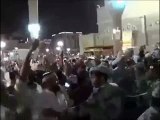 People in Masjif e Nabvi Chanting -Mumtaz Qadri Zindabad- on the arrival of PM Nawaz and COAS Gen Raheel