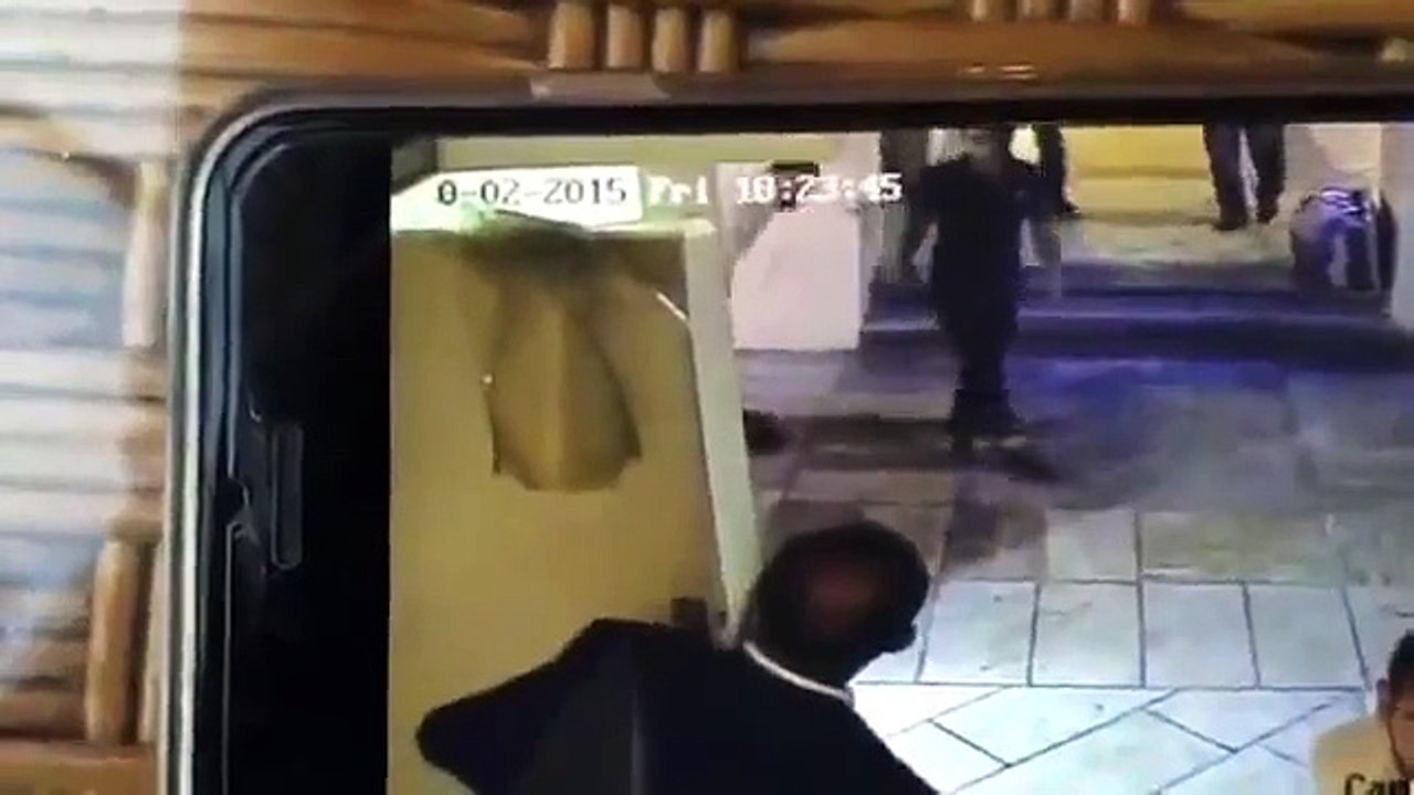 نائب اردني يعتدي على عامل مصري في العقبة