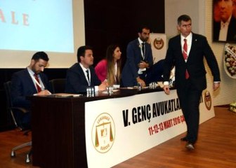 'Süre Krizi' Çıktı, Feyzioğlu Salonu Terk Etti