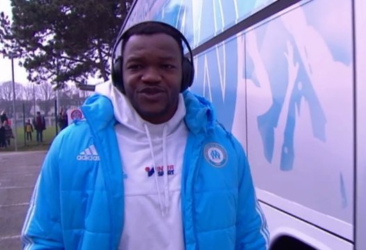 L'arrivée du bus des Olympiens à Lorient