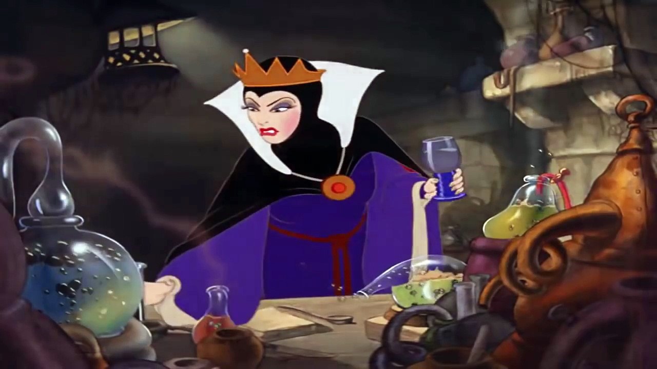 Snow White and the Seven Dwarfs - Preparing the Potion HD