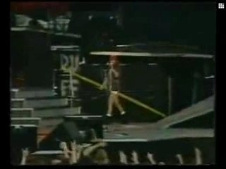 Guns N' Roses - Civil War Live