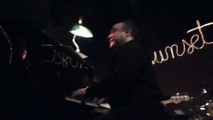 Joan "Nito" Figueras Trio..."Hallelluja I love her so"