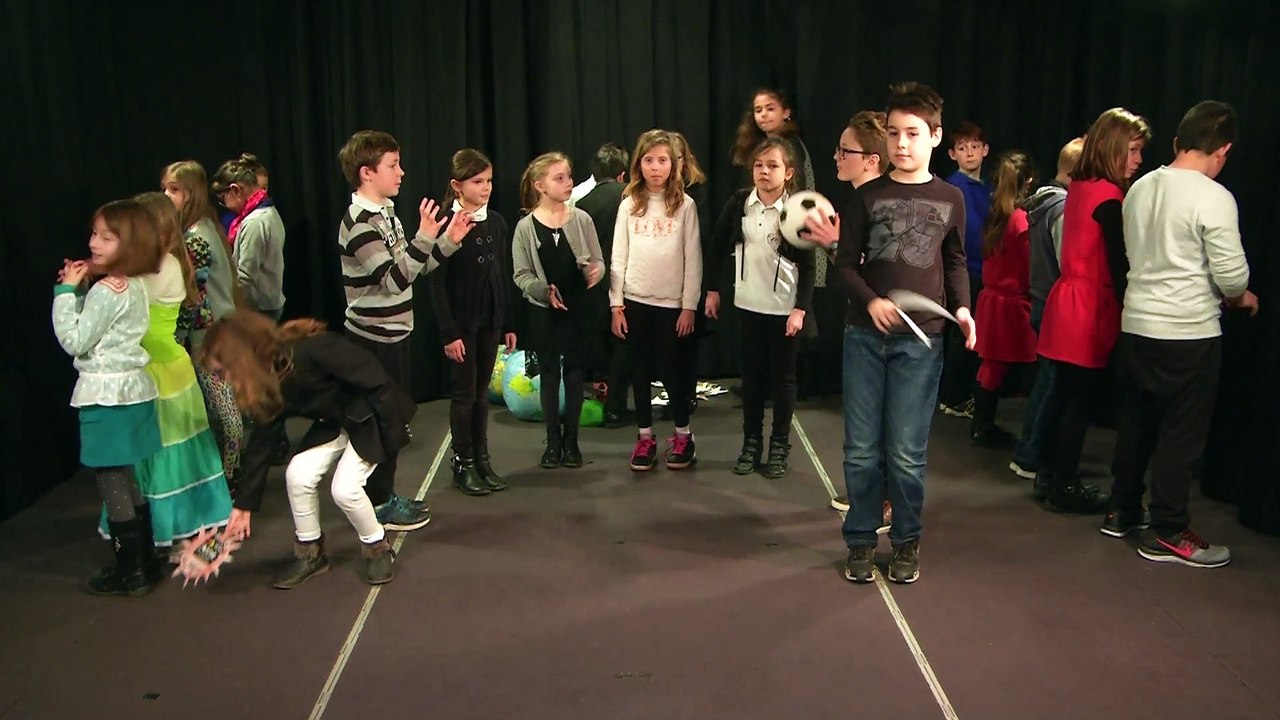 Camion des mots - Classe de CM1 École primaire de Veron (89)