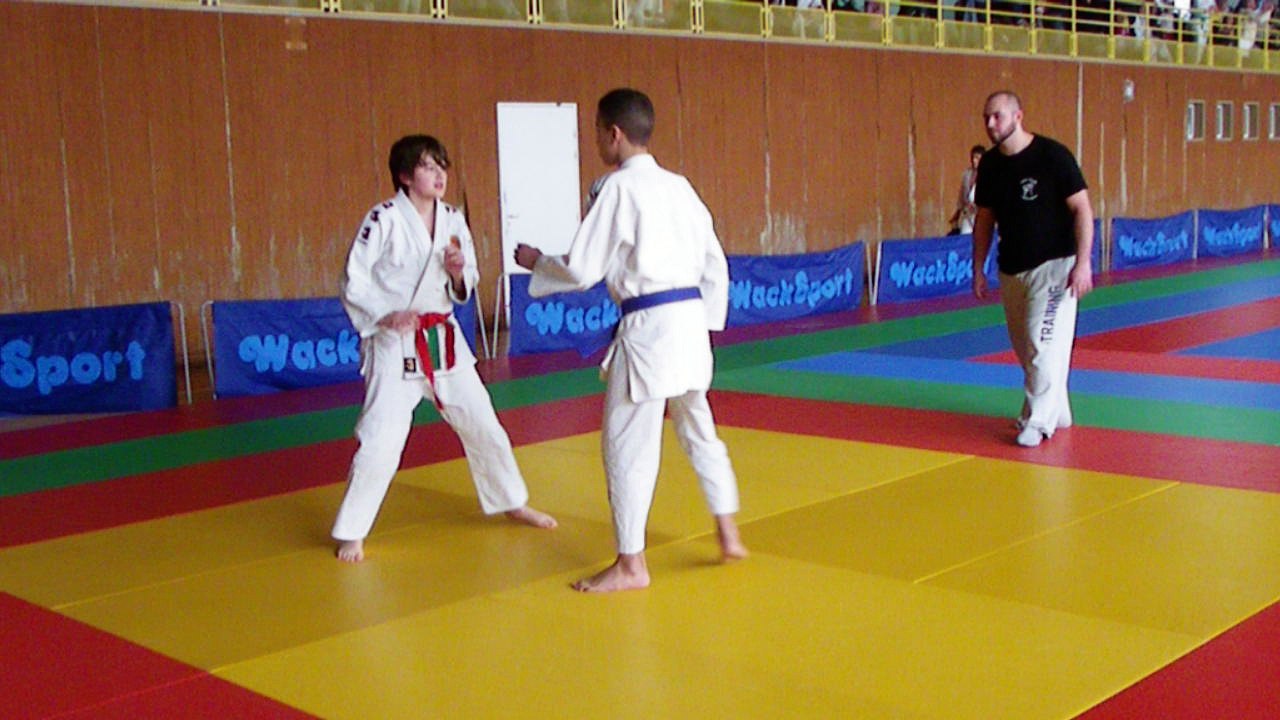 Tournoi St Soupplets minime Romain Spanhove 1er combat