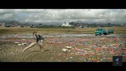 Neon Bull (2015) Official Trailer - Juliano Cazarré, Maeve Jinkings, Josinaldo Alves Movie