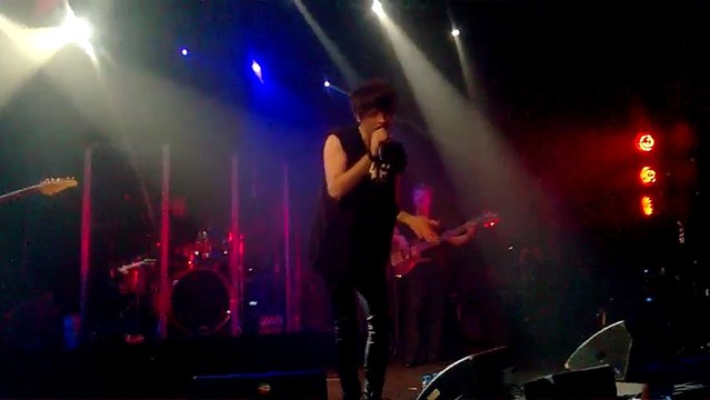 «Подруга» (фрагмент) А.Бон («Космонавт», СПб, 3.03.2016) (Валерия Артюхова)