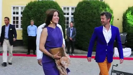 Kronprins Frederik og kronprinsesse Mary til ballet på Gavnø slot