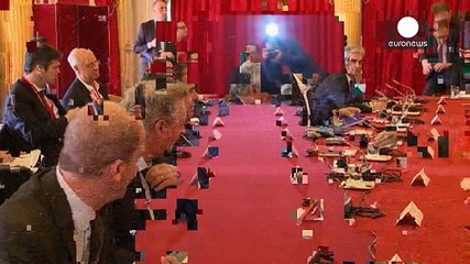 Hollande: a külső határok védelmével tartható Schengen