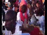Vidéo-Youssou Ndour en mode bakkou: 