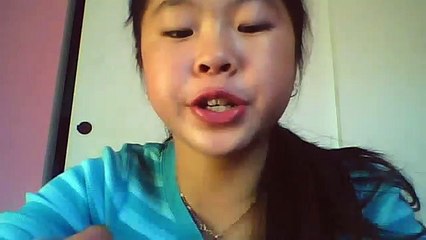 a glow in the dark bracelet tutoriall