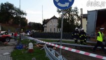Wypadek tira na rondzie Lwowskim w Kłodzku akcja ratunkowa