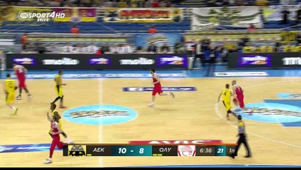 Το κάρφωμα του Γουόρικ με τον Ολυμπιακό