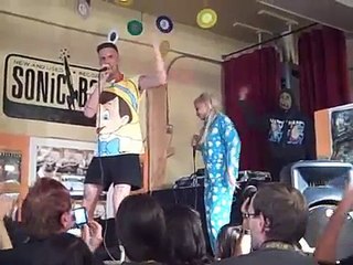 Die Antwoord Enter the Ninja