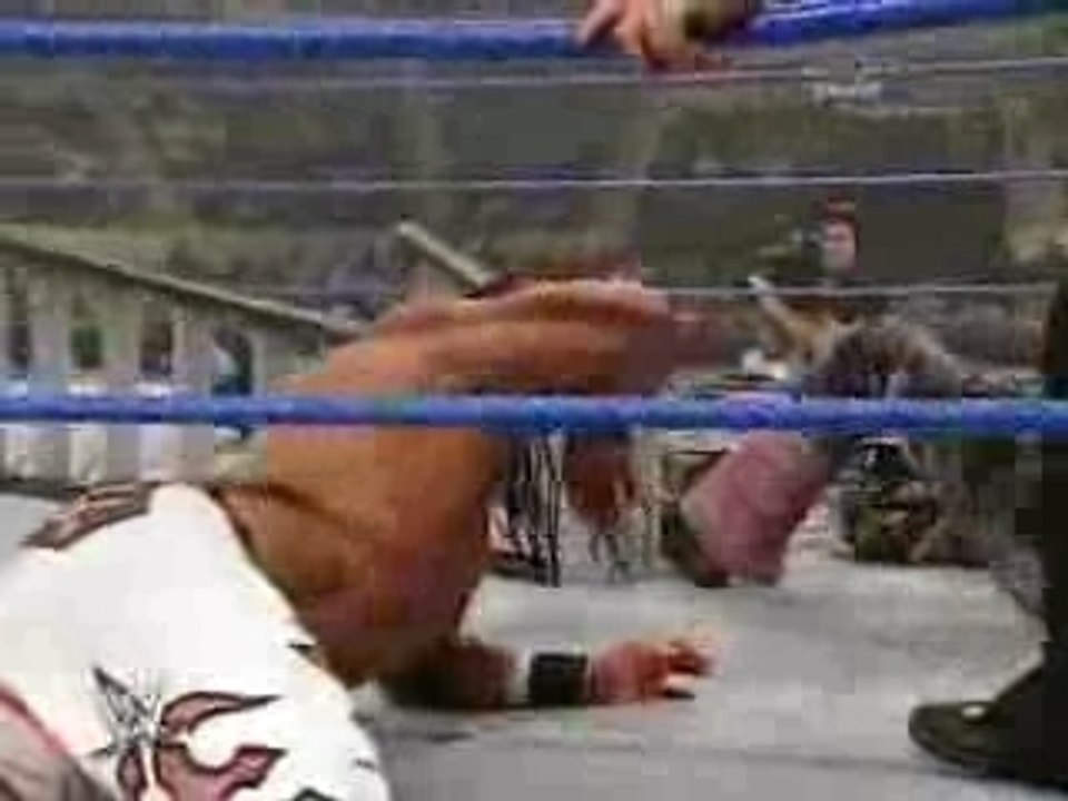 Joey mercury broken nose