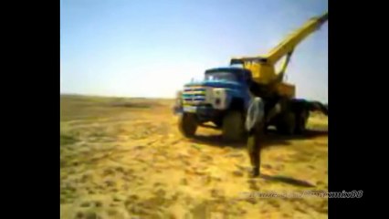 Подборка перегруженных грузовиков #4 (На дыбы)