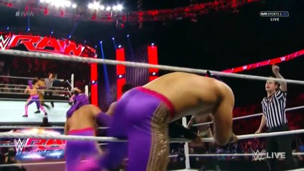 The Prime Time Players vs Los Matadores | Raw Latino ᴴᴰ