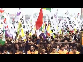 Kazlıçeşme'de 'Ya müzakere ya savaş' pankartı