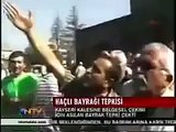 Reklam İçin Asılan Bayrağa Tepki