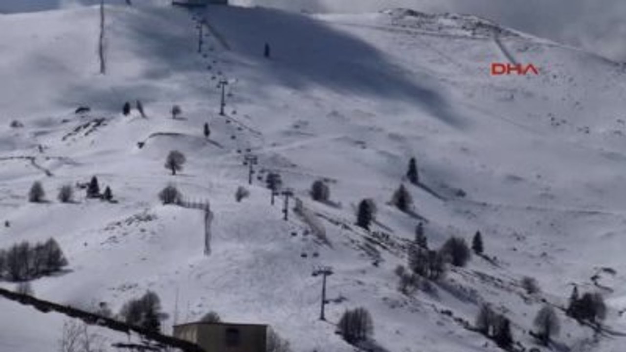 Bursa Uludağ'da Sezon Sonu Kayağı