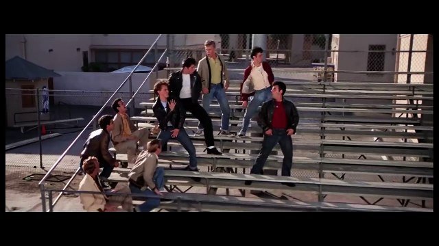 Une chanson de Grease sans musique qu'est-ce que ça donne?! Summer Nights