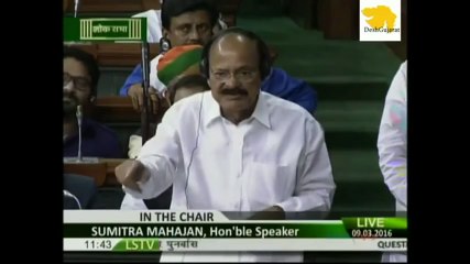Discipline Spotted in Lok Sabha by PM Narendra Modi - Best Video Of The Day !