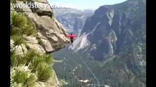 Crazy German guy walking tightrope over Yosemite falls - YouTube(3)