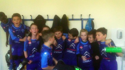 Célébrations bien mérité après une belle victoire!