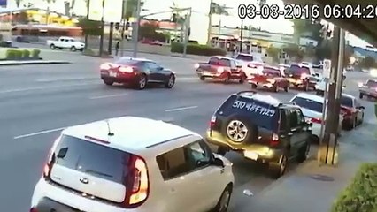 Five Car Crash During Rush Hour Traffic In Los Angeles