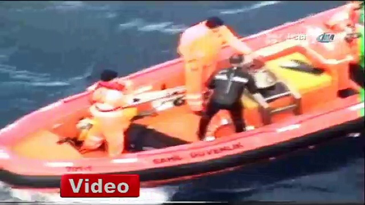 Çeşme'de 61 göçmen kurtarıldı