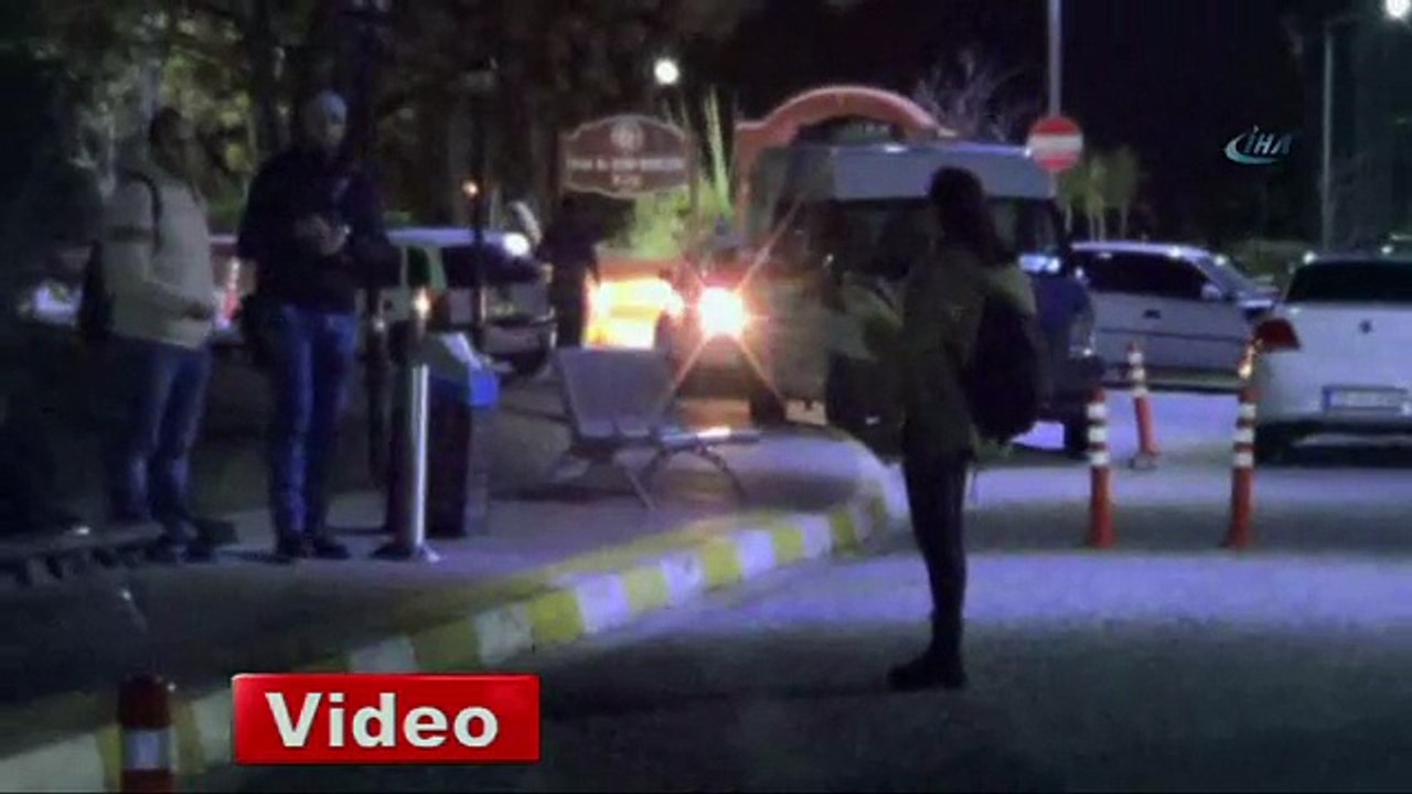 Üniversite kütüphanesinde bomba alarmı