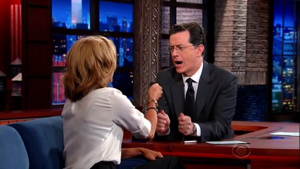 Téa Leoni Explique Comment Les Adolescents Sont Comme Vladimir Poutine