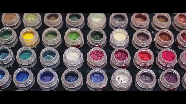 Готовимся к Новому году - праздничный макияж от INGLOT!