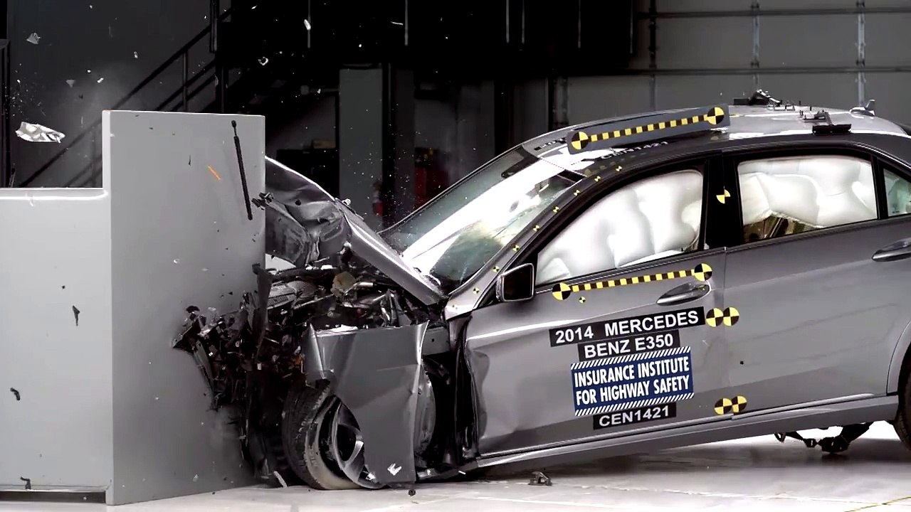 Mercedes-Benz E-Class 2016