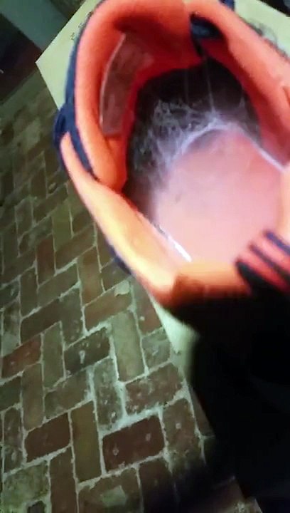 Il trouve une araignée cachée dans la chaussure de son fils by Spi0n