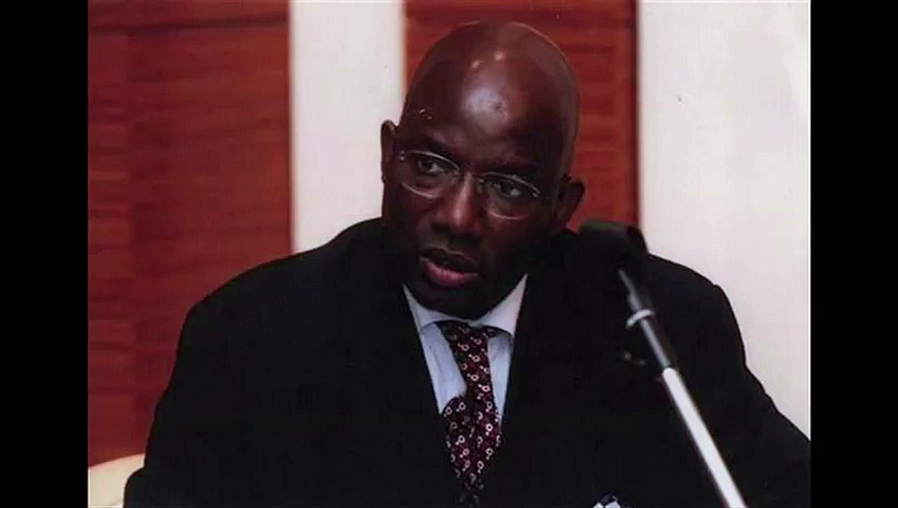 UN EXTRAIT DE L'HOMMAGE A PAPA IBRAHIMA SECK, décédé le 21 Février 2009