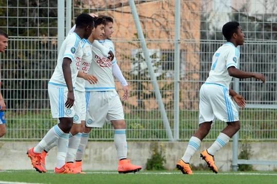 U17 National - OM 4-0 Béziers : le but de Mathieu Buech (82e)
