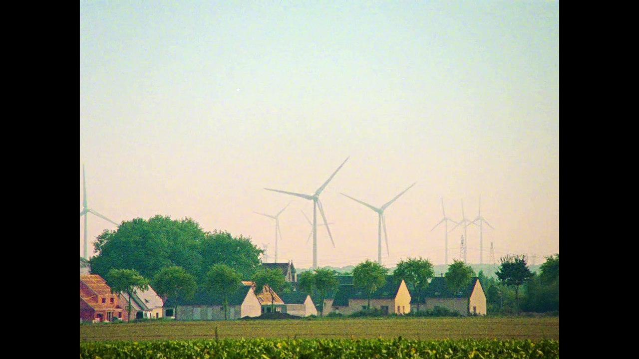 Girls in the Middle Ages / Les Filles au Moyen Âge (2016) - Trailer (French)