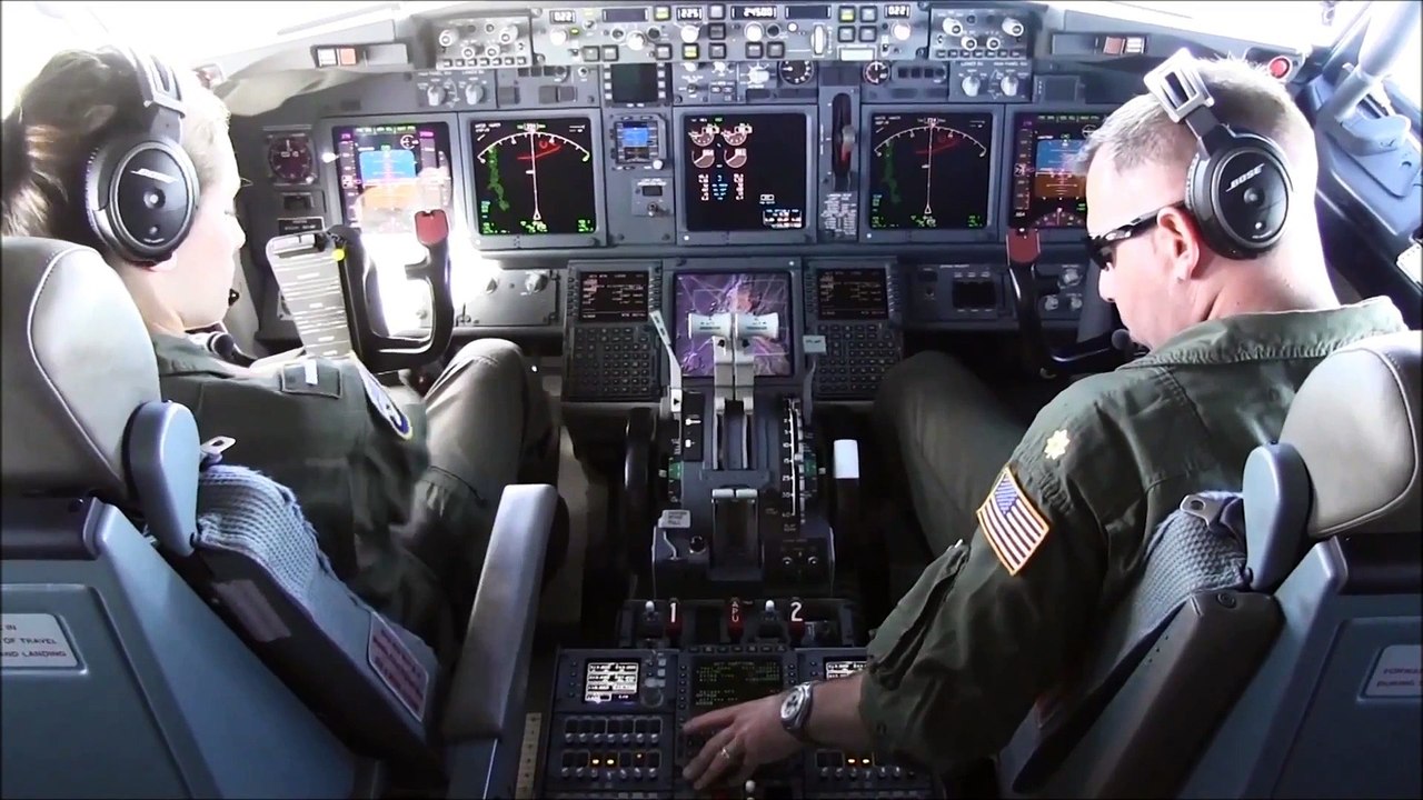 Des avions espions américains filment les îles artificielles de Chine