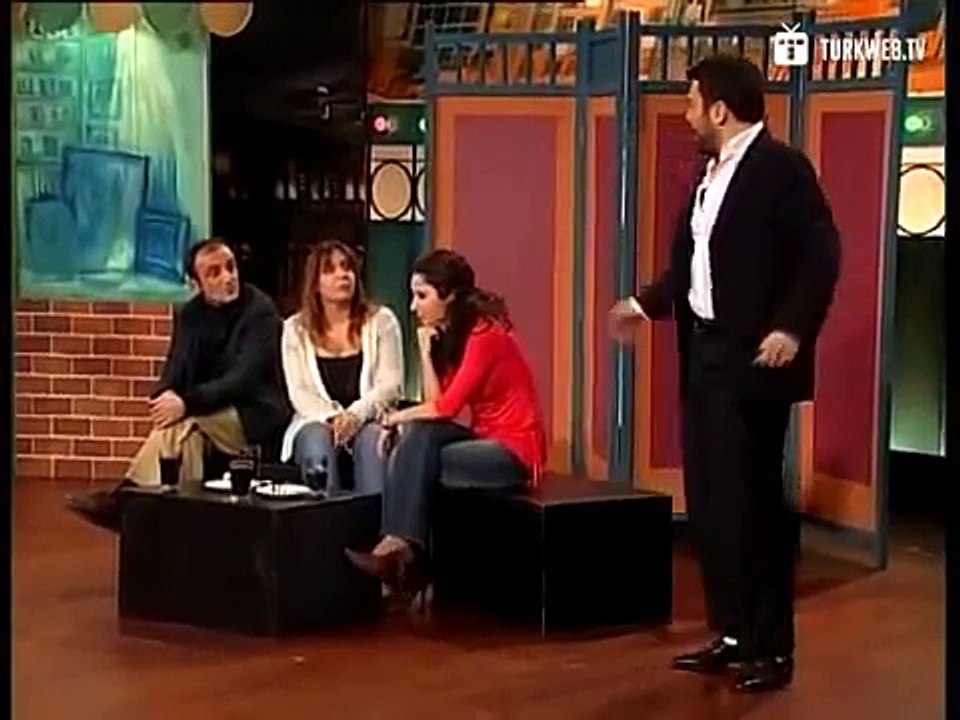 Çok Güzel Hareketler Bunlar 15. Bölüm - Sürpriz