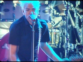 03 I Can Do Better Avril Lavigne Live In Fukuoka 22 09 2008