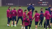 DIRECTO - Entrenamiento del FC Barcelona previo al partido con el Atlético de Madrid
