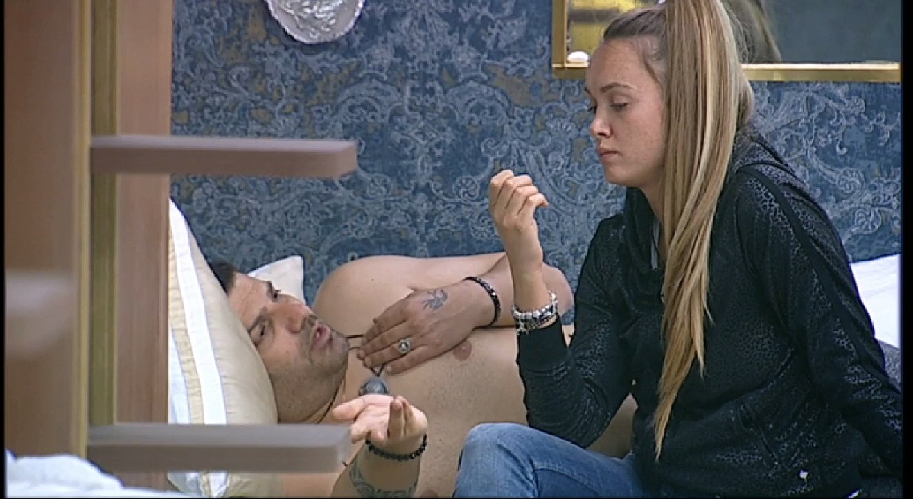 "קסניה נשברת: "אני מרגישה שהשקט שלי מפריע