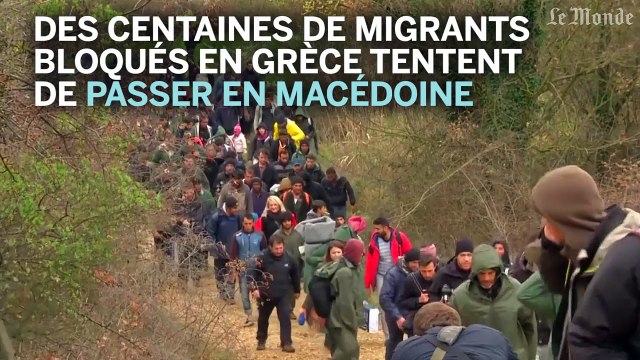 La marche des migrants pour contourner les barbelés de Macédoine