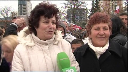 Elbasan, festohet Dita e Verës - Top Channel Albania - News - Lajme