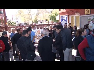 Çocuklarına siyasi soru yöneltilen veliler protesto eylemi yaptı