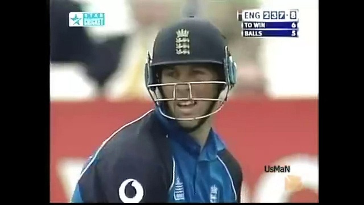 Afridi Best catch Ever