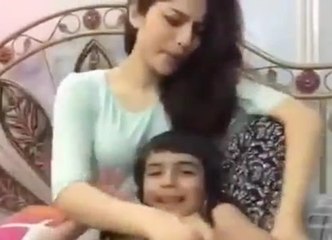 Neelam Muneer Khan Hillarious Dubsmash