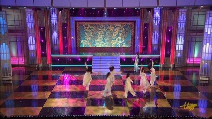 Em Trong Mắt Tôi - Tóc Tiên